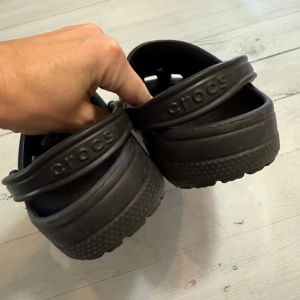 Crocs‎ classic black clogs men's size 11